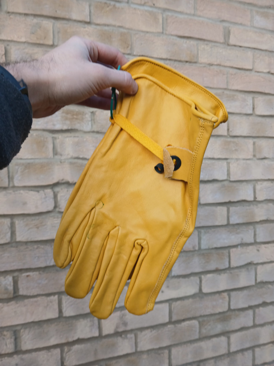 Gloves